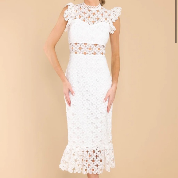 RED DRESS Love’s High Hopes White Crochet Midi Dress - Picture 1 of 2